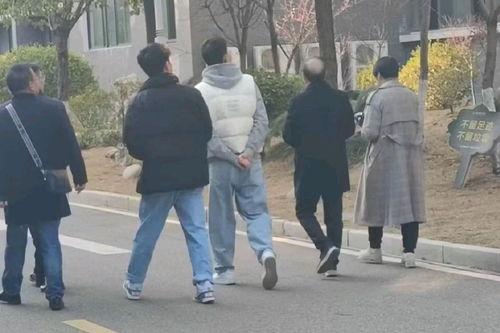 学校吃瓜事件网红,吃瓜事件引爆网红热潮 第3张 学校吃瓜事件网红,吃瓜事件引爆网红热潮 第3张